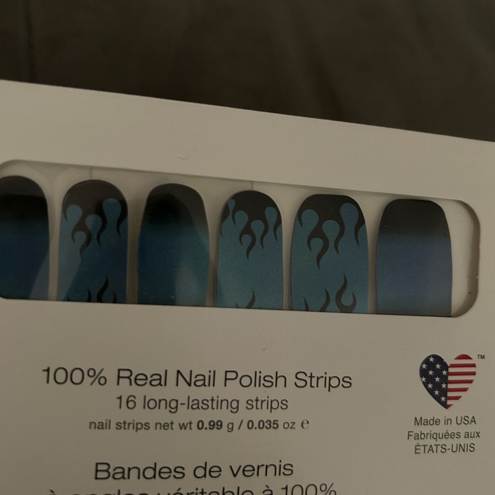 Color Street Fiery Blue Nail Strips - Picture 2 of 4